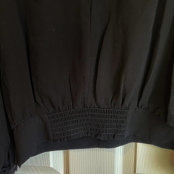 1.STATE Women's Black Crop Sheer Sleeve Blouse Size M NWOT - Picture 12 of 12